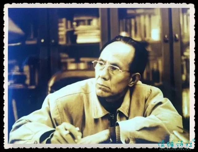 当代著名诗人刘章逝世
